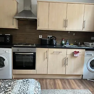 https://safran-house.cambridgehotelsuk.com